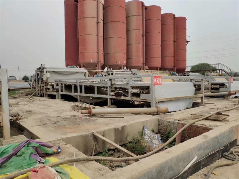 江西垃圾焚燒發電實現尾水污泥零排放，過程雖說曲折，但是結果令人滿意！恒磊帶式壓濾機，牛！